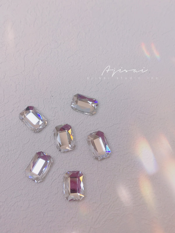 AJISAI Luxury Crystal Flatback Emerald - 8*5.5mm