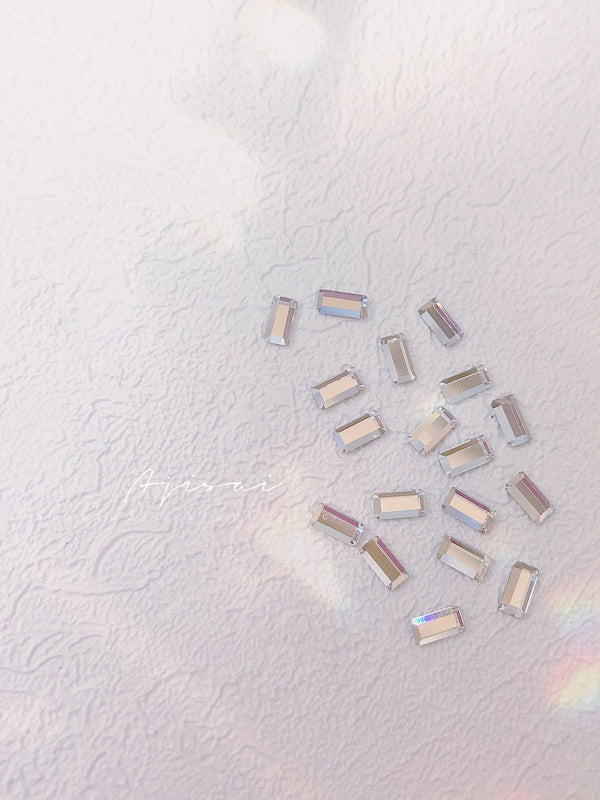 AJISAI Premium Crystal Flatback Baguette - 3.7 x 1.9mm